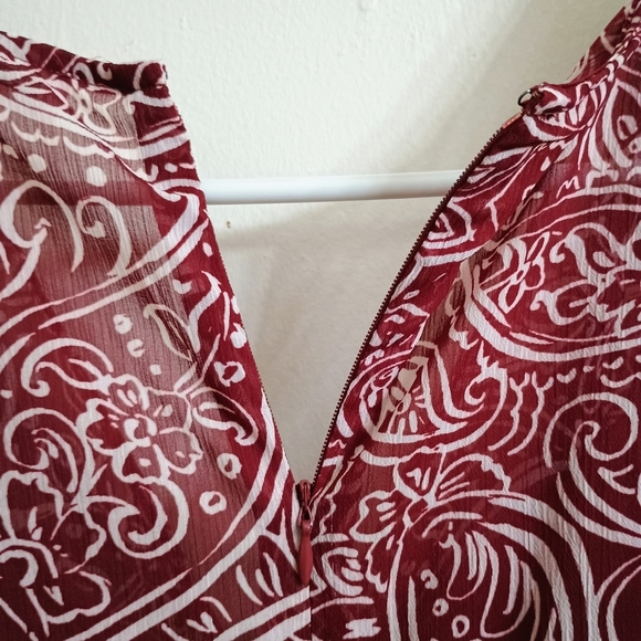 Calvin Klein Collection Maroon and White Paisley High Low Dress - Picture 6 of 8